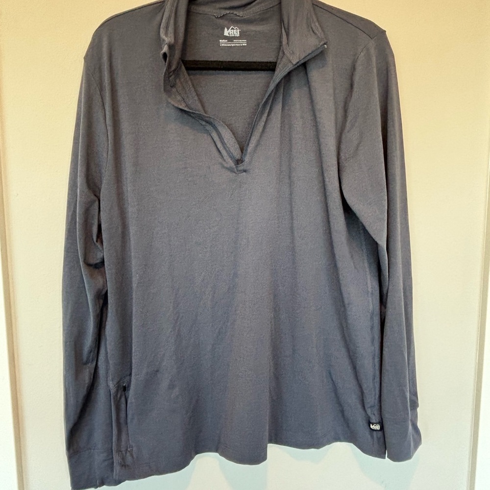 REI Gray/Slate Blue 1/4 Zip Men's Shirt